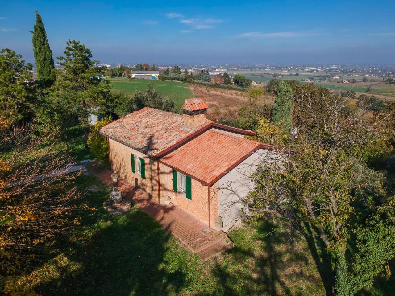 Il Vigneto Cottage Бертіноро Екстер'єр фото